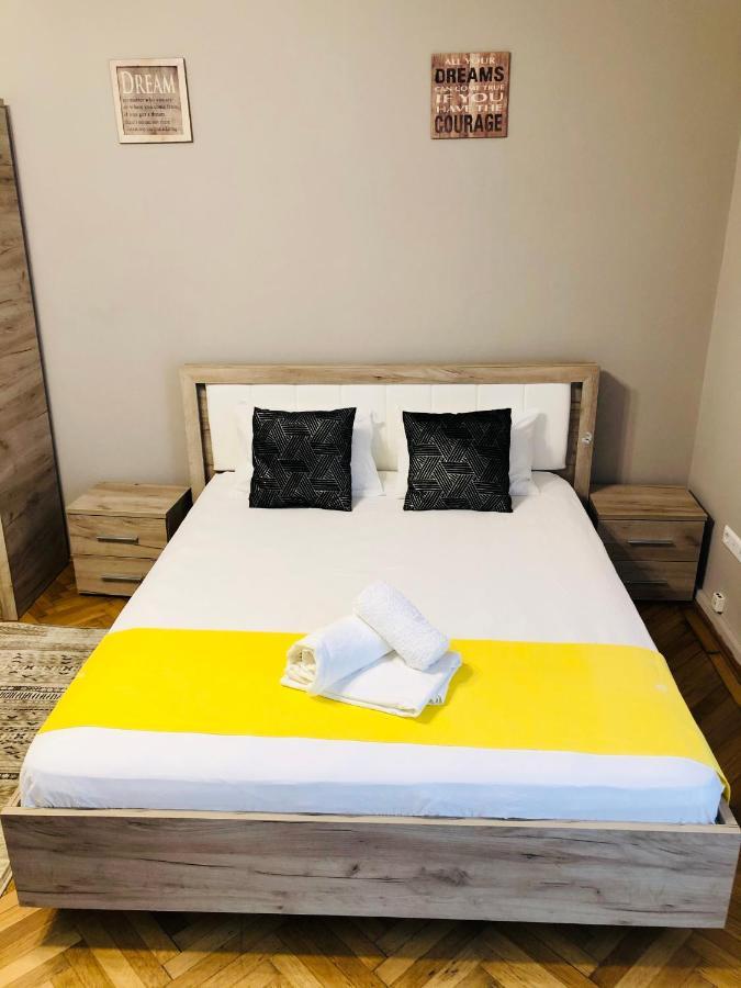 Ultra-Central Apartment Just In Union Squere Timişoara Exterior foto