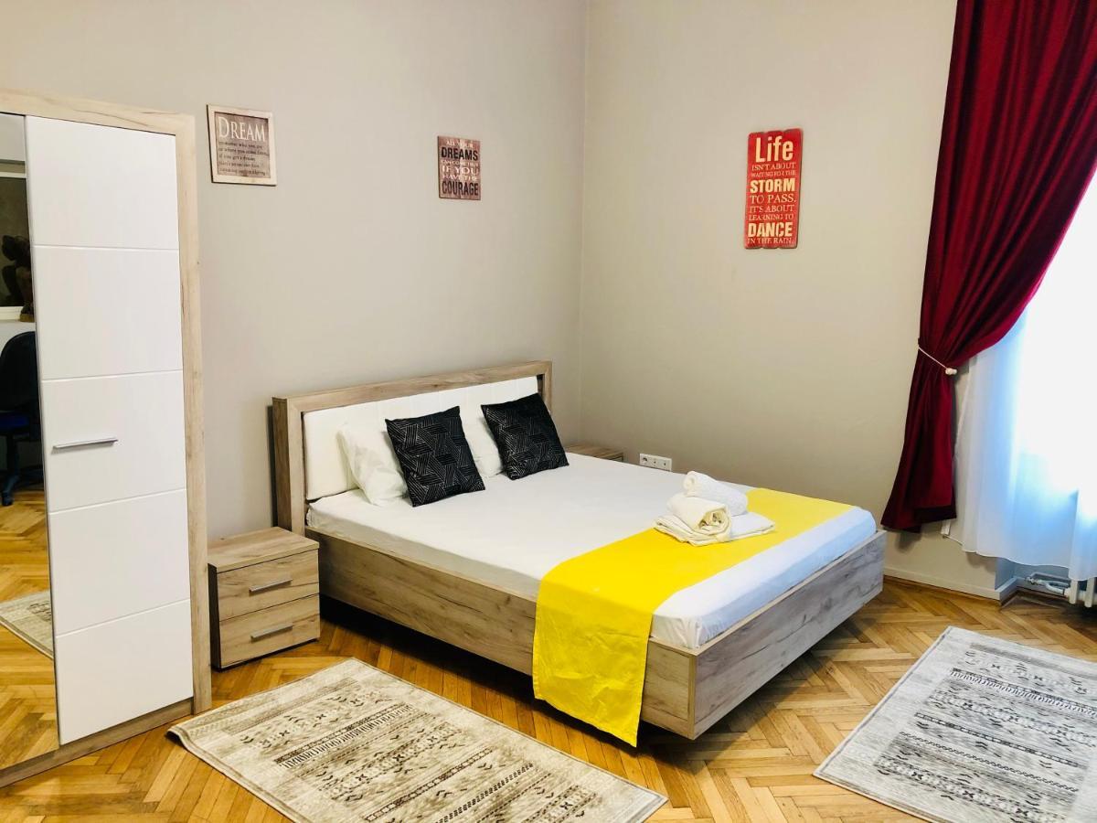Ultra-Central Apartment Just In Union Squere Timişoara Exterior foto